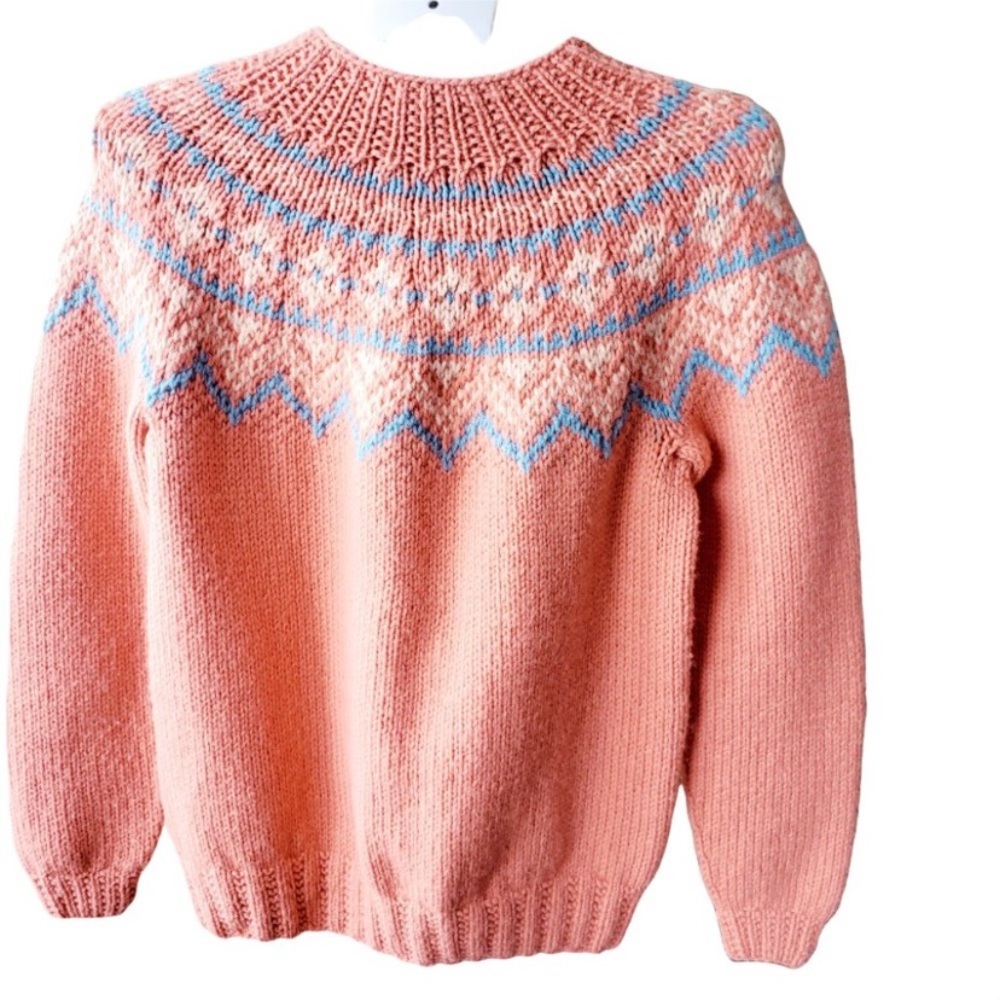 Vintage 90's Fair isle Chunky hand-knitted Retro Crew Neck Sweater